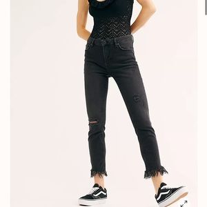 Free People Great Heights Frayed Skinny Jeans 29